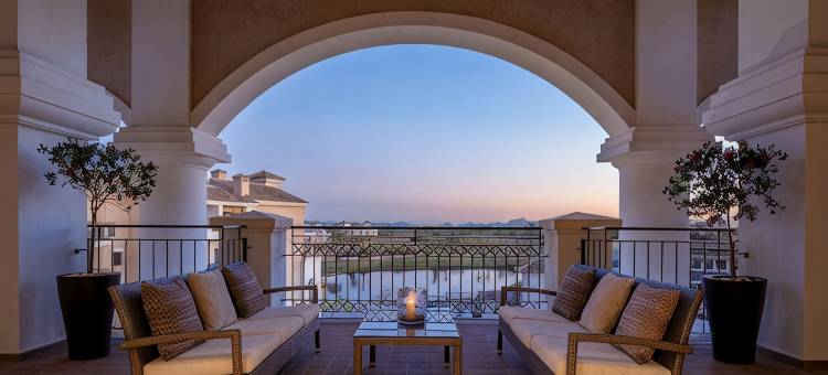拉托雷希尔顿逸林高尔夫水疗度假酒店(DoubleTree by Hilton La Torre Golf & Spa Resort)图片