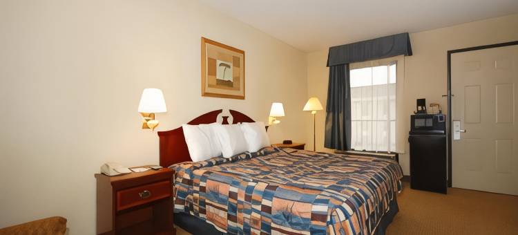 林代尔贝斯特韦斯特酒店(Best Western Lindale Inn)图片