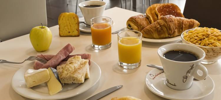 Brit Hotel confort 勒利穆齐图勒酒店(Brit Hotel Confort le Limouzi Tulle)图片