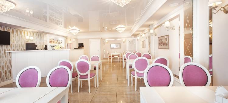 维萨尔酒店(Versal Hotel)图片