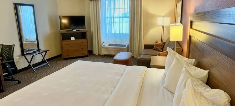 沃特福德市 - 活动中心美茵斯坦套房酒店(MainStay Suites Watford City - Event Center)图片