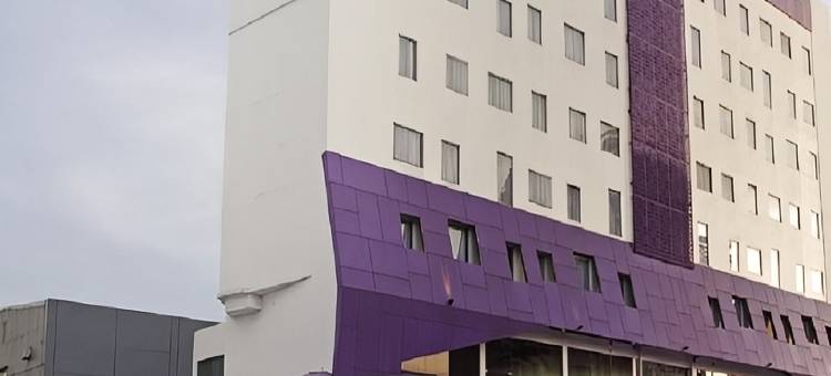 加丁塞尔彭名誉酒店(Fame Hotel Gading Serpong)图片