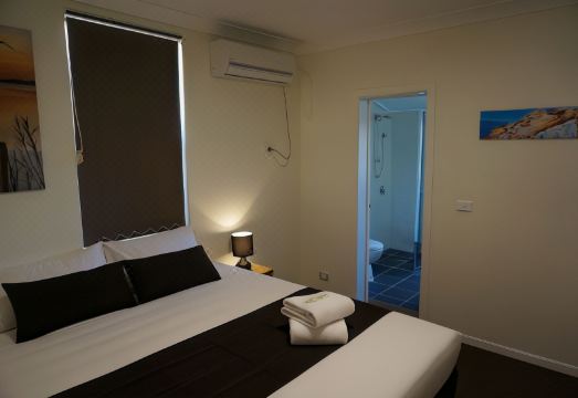 The Cliff House Hotel Overview