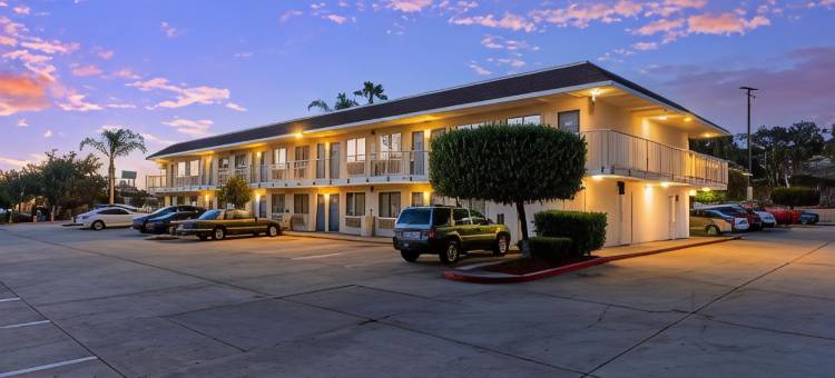 加州蒂梅丘拉6号汽车旅馆 - 历史老城(Motel 6 Temecula, CA - Historic Old Town)图片