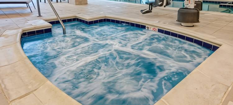 纽波特纽斯机场万怡酒店(Courtyard Newport News Airport)图片