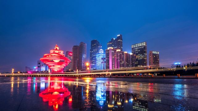 青島+嶗山+威海+煙臺+蓬萊區+大連7日6晚跟團遊·1晚5鑽沙灘酒店+5A嶗山+劉公島+蓬萊閣+大連玩法可選+蝦蟹鮑魚+九宮格+原漿暢飲+八仙宴