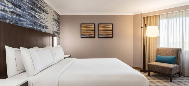 堪萨斯城奥佛兰公园希尔顿安泊酒店(Embassy Suites by Hilton Kansas City Overland Park)图片