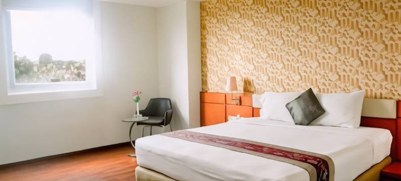 占碑尚拉图酒店(Shang Ratu Hotel)图片