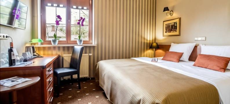 卡托维兹 - 霍茹夫贝拉诺塔钻石酒店(Hotel Diament Bella Notte Katowice - Chorzów)图片