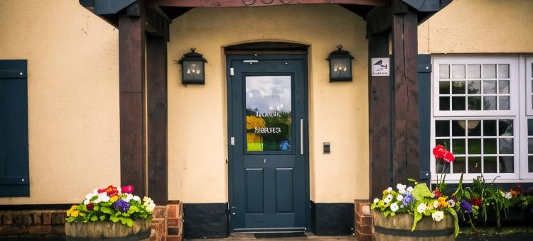 三只马蹄铁酒店(Three Horseshoes Inn)图片