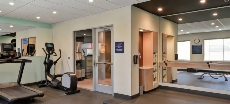 丹佛希尔顿Tru酒店(Tru by Hilton Denver, PA)图片