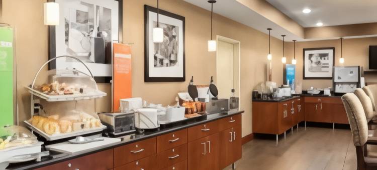 东威奇托欢朋酒店(Hampton Inn by Hilton Wichita-East)图片
