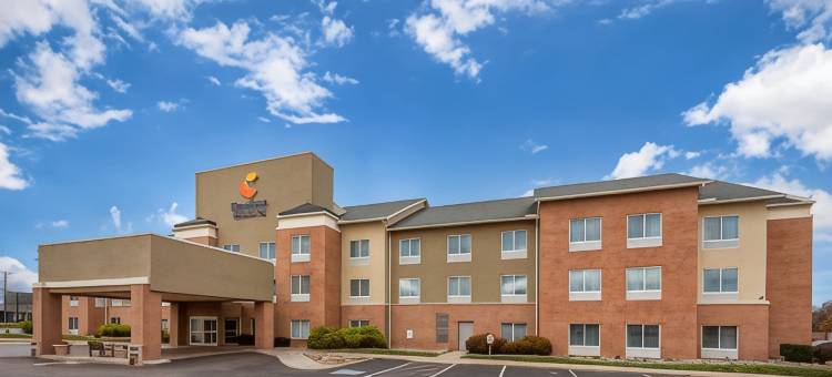 舒适套房酒店阿克伦南(Comfort Inn & Suites Akron South)图片