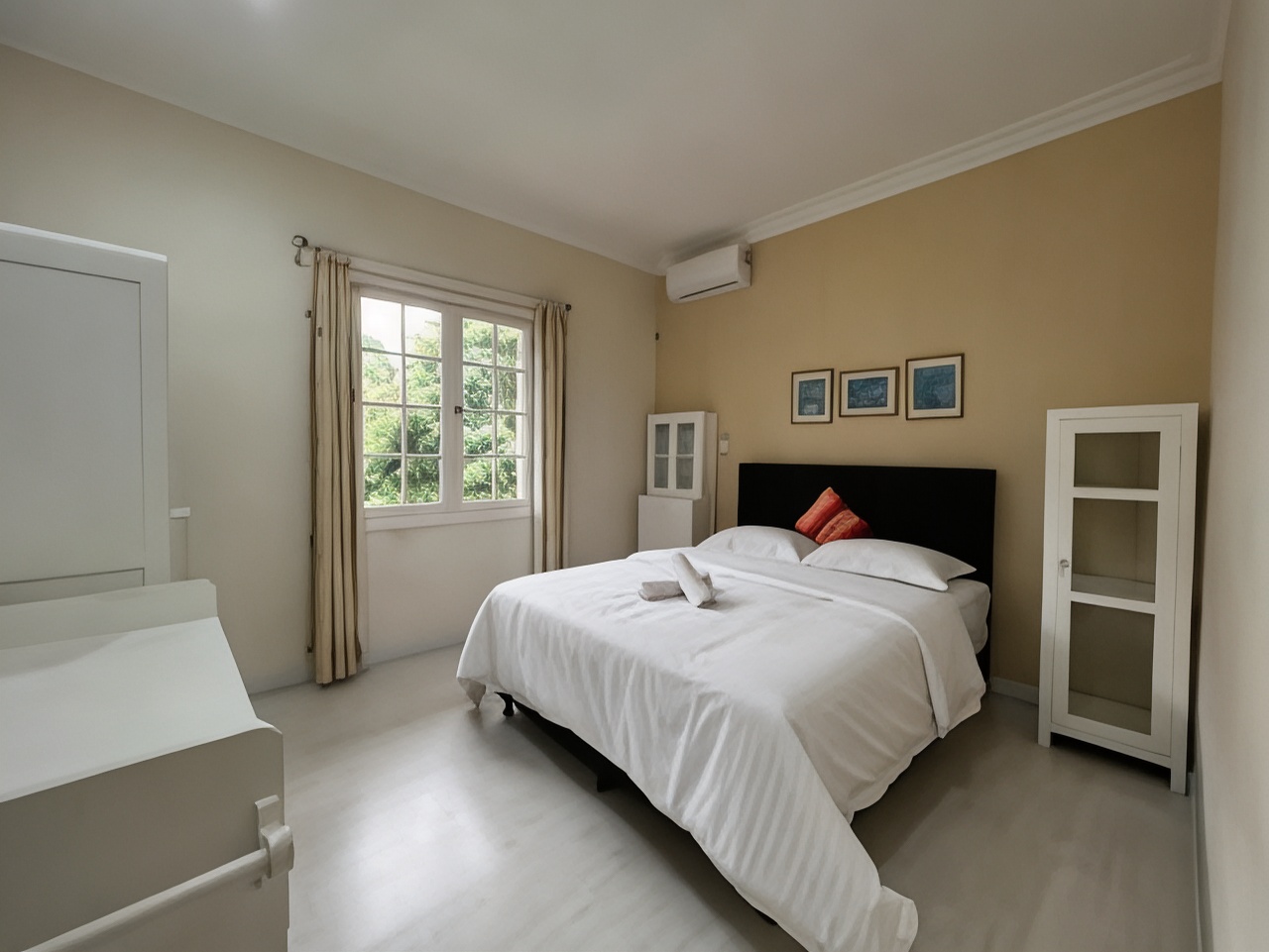 Villa Nuansa P-08 Dago 4 Br with Private PoolOver view