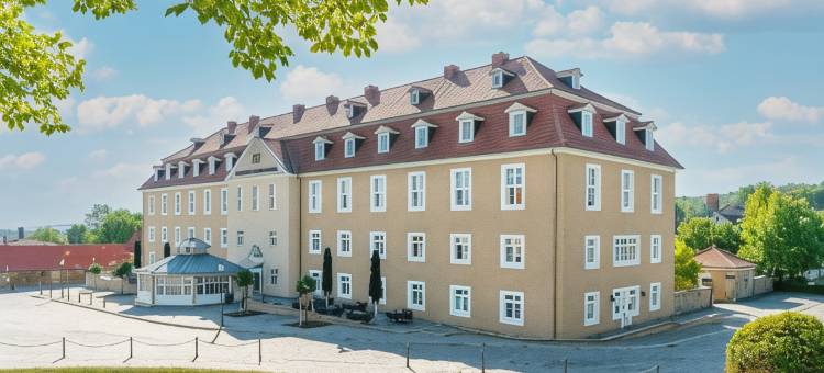 巴伦斯特伯恩斯坦城堡酒店(Bernstein Schlosshotel Ballenstedt)图片