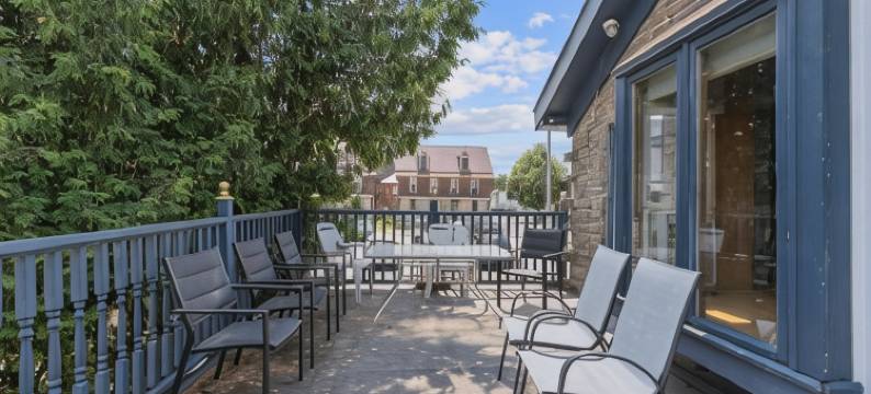 豪门套房酒店(Noble Waterfront Suites)图片