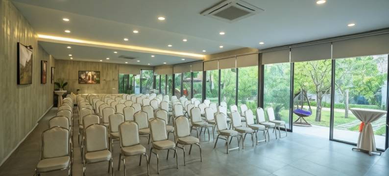 爱丽丝别墅酒店(Alice Villa Hotel)图片