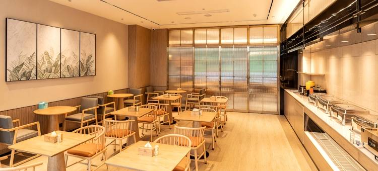 四季宜居酒店(银丰国际中药港店)图片