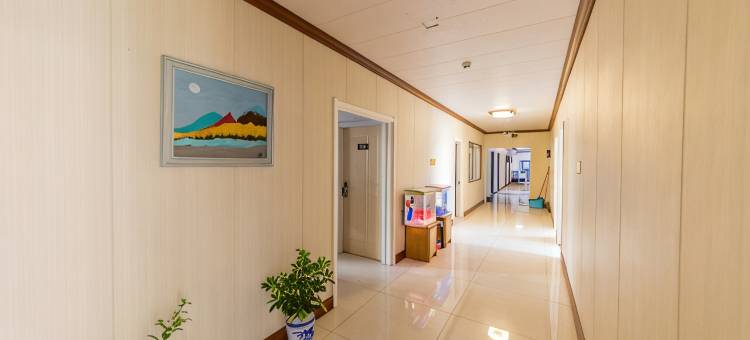 呼和浩特新怡家旅馆图片