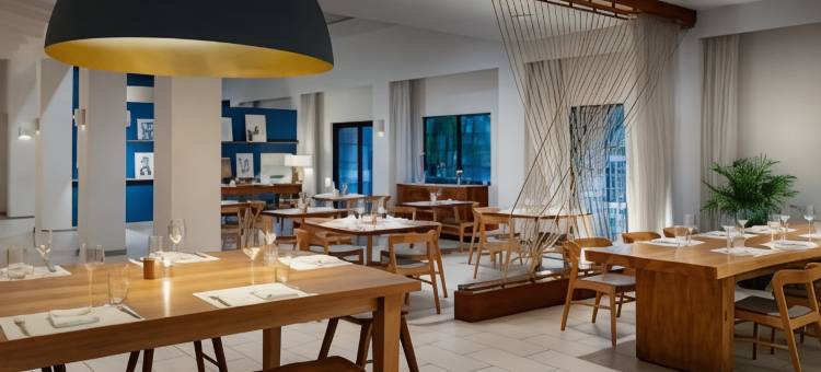 大开曼岛万豪海滩度假酒店(Grand Cayman Marriott Resort)图片