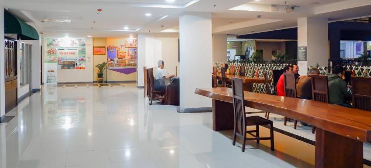 Redliving Apartemen Emerald Tower - Bion Apartel 2 Tower South图片
