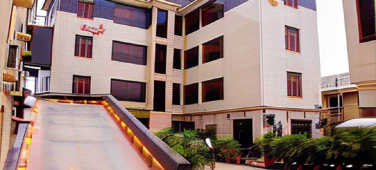 艾皇家酒店及套房(Ai-Royal Hotel & Suites)图片