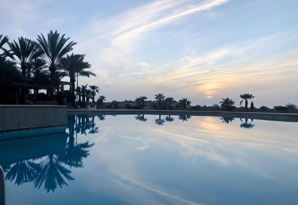 Portemilio Hotel & Resort Over view