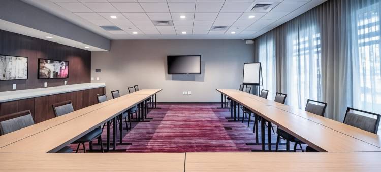 托莱多西万怡酒店(Courtyard Toledo West)图片