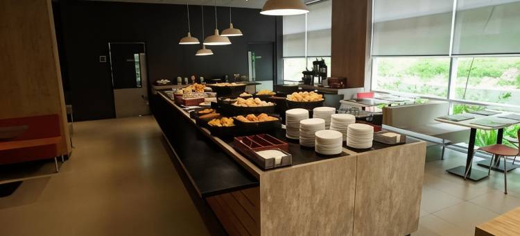 宜必思奥萨斯库酒店(Ibis Osasco)图片