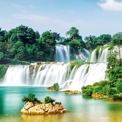 广西崇左+德天跨国瀑布景区+通灵大峡谷+靖西+宁明+南宁6日5晚拼小团