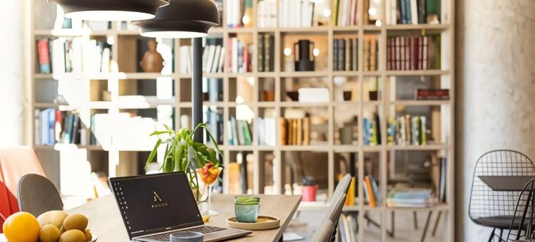 宜必思马赛中心 EUROMED 酒店(Ibis Marseille Centre Euroméd)图片