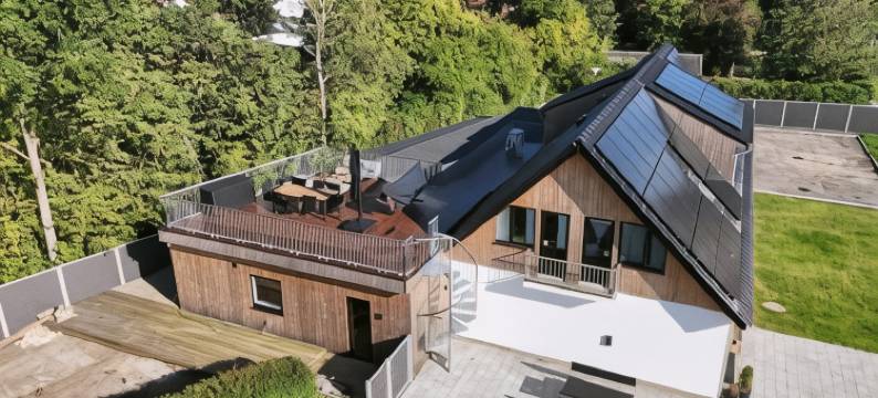 夜鶯：舒適時尚的一房公寓，附陽台和停車位(The Nightingale: Cozy & Stylish 1BR Apt w/ Balcony + Parking)图片