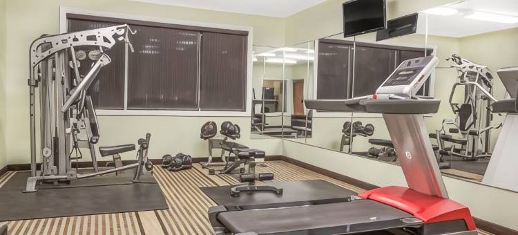 凯莱尔华美达酒店(Ramada by Wyndham Carlyle)图片