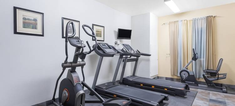 尤巴城旅程住宿酒店(Quality Inn Yuba City-Marysville)图片