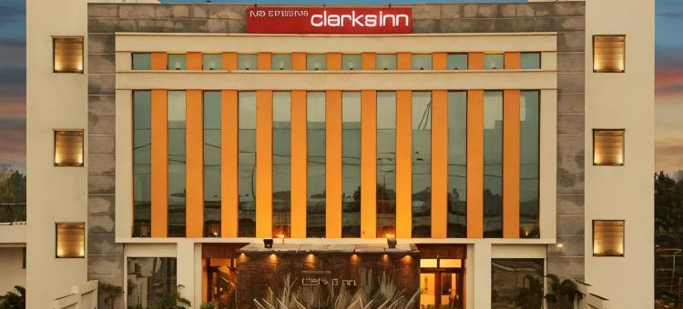 莫拉达巴迪MB克拉克斯旅馆(MB Greens Clarks Inn, Moradabad)图片