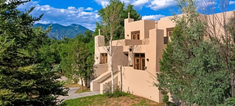 世界标志陶斯酒店(Club Wyndham Taos)图片