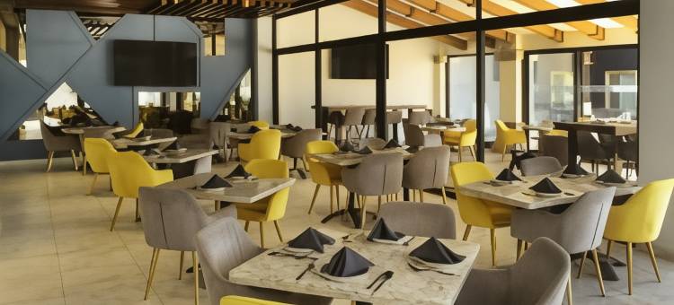 洲际酒店集团voco盐蒂约套房酒店(DoubleTree Suites by Hilton Hotel Saltillo)图片