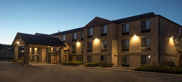 桑默塞特舒适套房酒店 - 黑山丘陵地区(Comfort Inn & Suites Summerset - Black Hills Area)图片