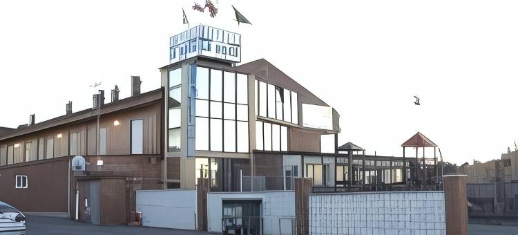 拉罗卡城堡酒店(Chateau la Roca)图片