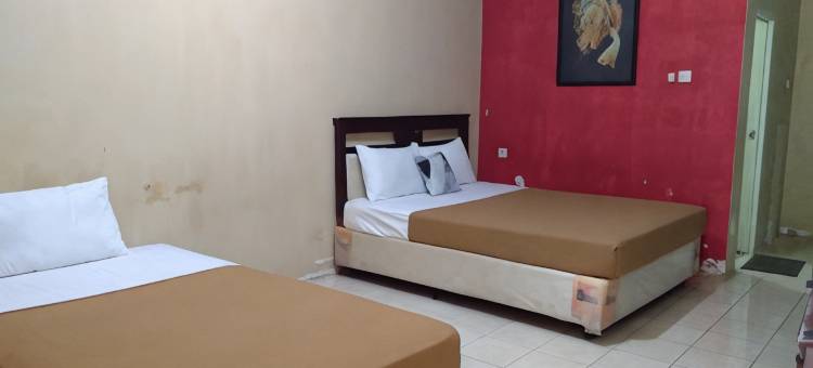 红色伙伴内瓦纳西图本多酒店(Hotel Nirwana Situbondo RedPartner)图片