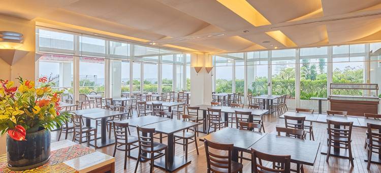 美丽海皇家景观酒店(Royal View Hotel Churaumi)图片