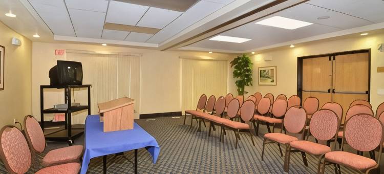 棕榈沙漠I-10号舒适套房酒店(Comfort Suites Palm Desert I-10)图片