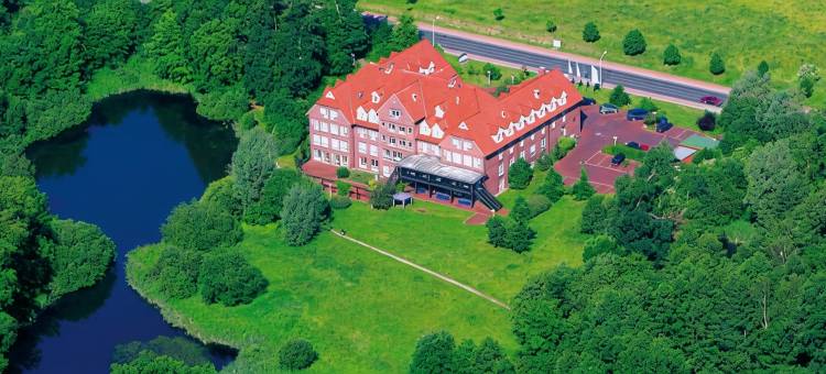 诺伊斯特雷利茨法萨奈瑞公园酒店(Park Hotel Fasanerie Neustrelitz)图片