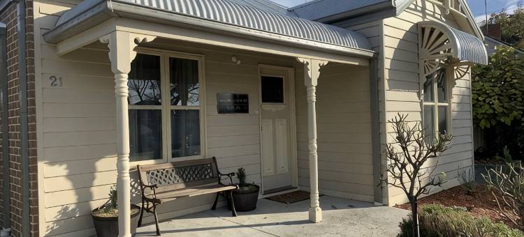 沃拉格尔埃尔姆斯福德(位于吉普斯兰中心)乡村别墅(Elmsford Cottage (Warragul) - right in the heart of Gippsland.)图片
