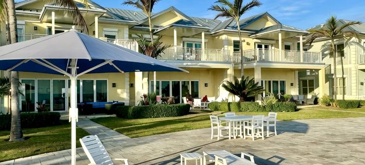 海滨，壮丽豪华度假屋。人间天堂。(Magnificent, Beachfront Luxury. Heaven on Earth.)图片
