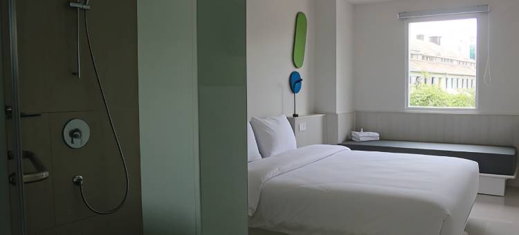 波普酒店-三宝垄佩姆达(Pop! Hotel Pemuda Semarang)图片