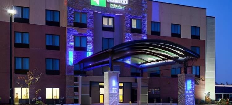 道奇堡智选假日套房酒店(Holiday Inn Express & Suites Fort Dodge)图片