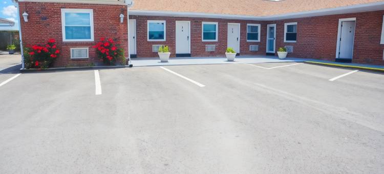 OYO罗恩克斯附近的兰卡斯特汽车旅馆(The Lancaster Motel by OYO Ronks Near Paradise)图片