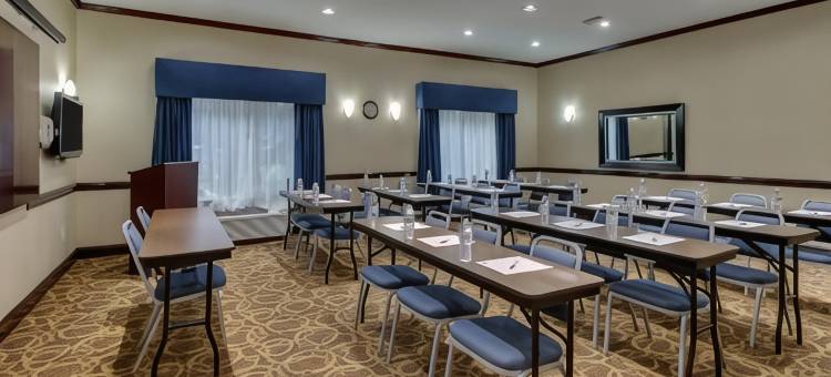 智选假日套房酒店阿伦敦西(Holiday Inn Express & Suites Allentown West)图片