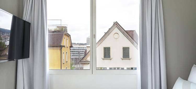 Numa Zurich Turi图片